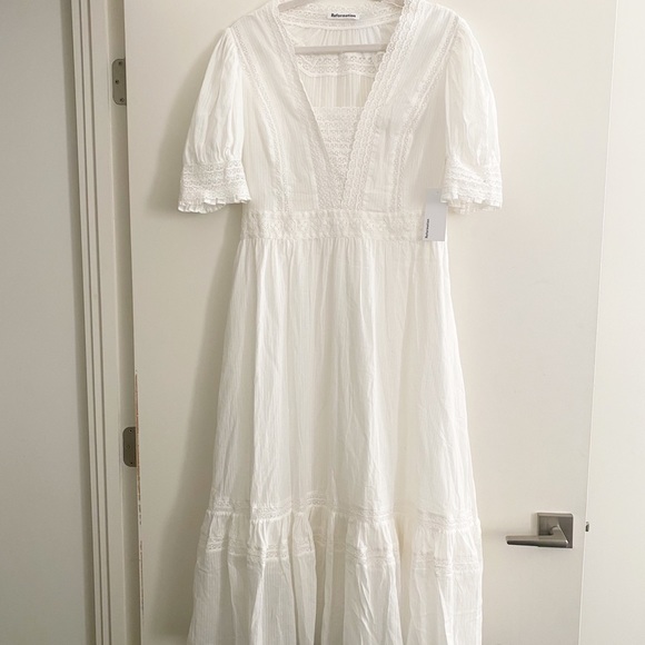 Reformation | Betsie Dress in Cream NWT! - Picture 3 of 7